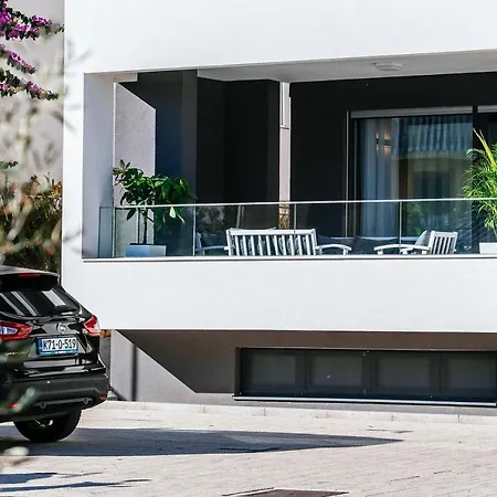 Appartamento Isabela Prague With Front